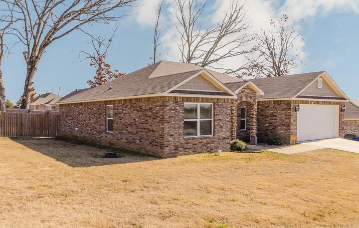 Property Photo:  2290 Getty Drive  AR 72032 
