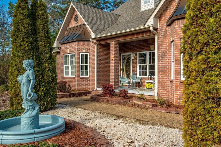 Property Photo:  5 Bosque Place  AR 71909 