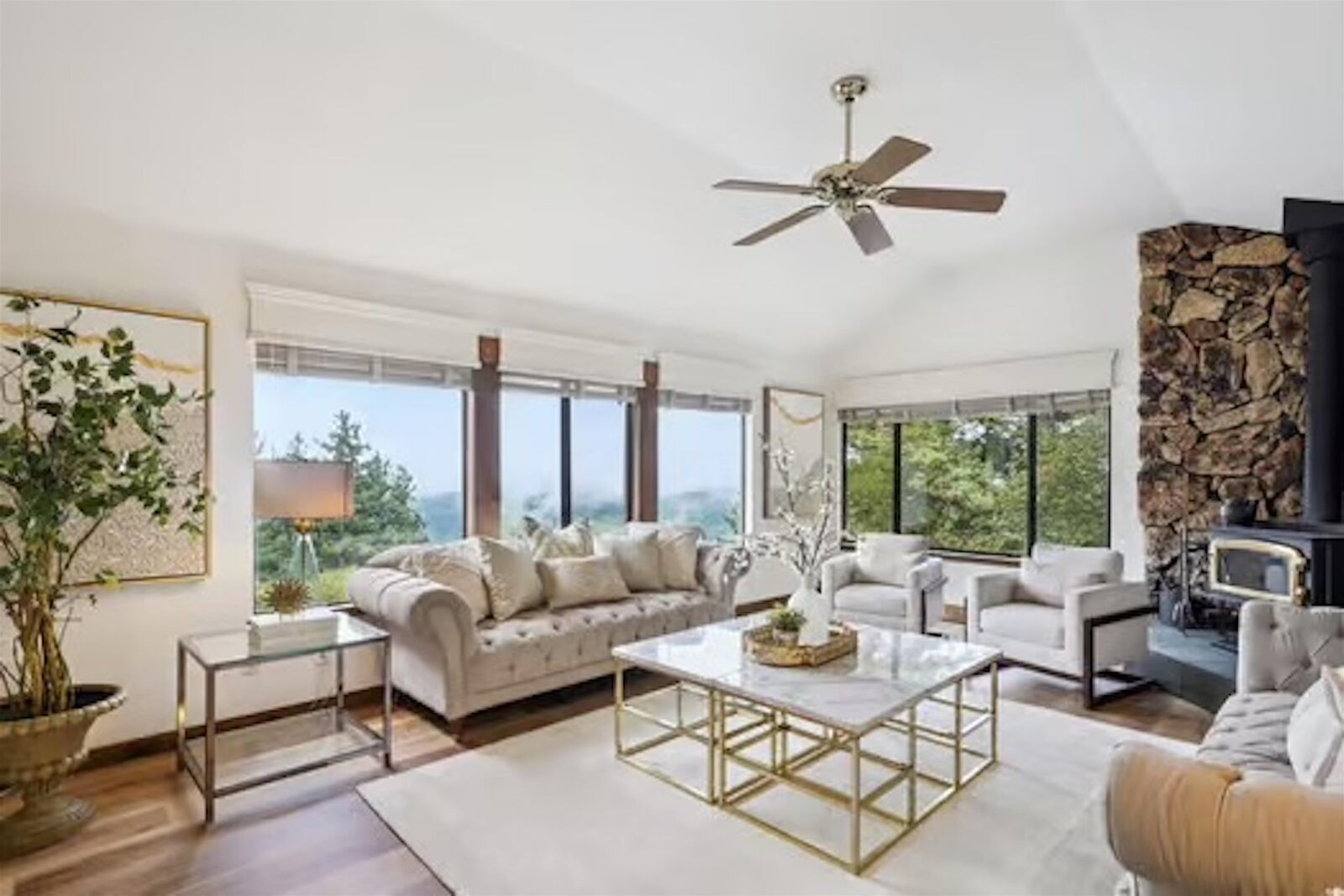 Property Photo: 23762 Hutchinson Rd CA 95033