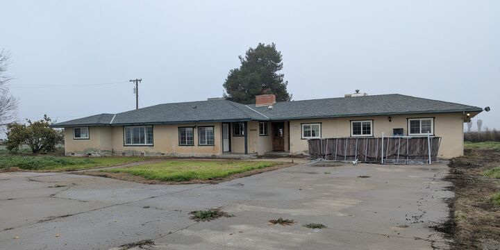 Property Photo:  21009 19th Avenue  CA 93266 