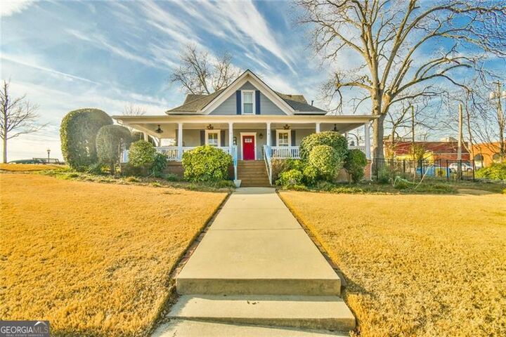 Property Photo:  76 Jones Street  GA 30071 