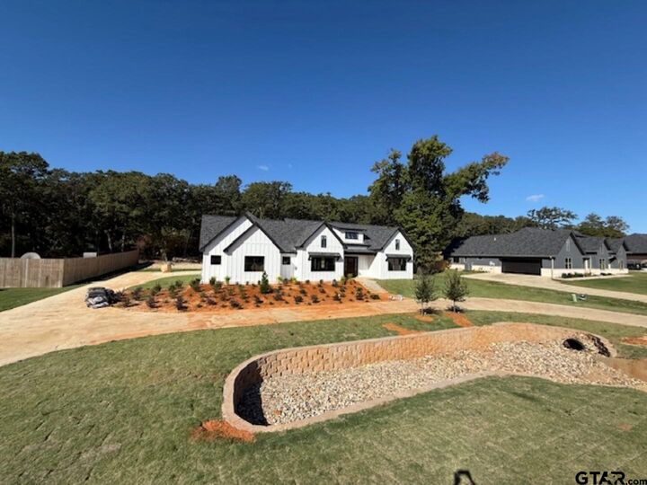 Property Photo:  14697 Woodland Creek Dr  TX 75706 