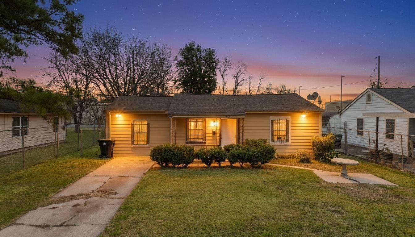 Property Photo: 4637 Carmen Street TX 77051