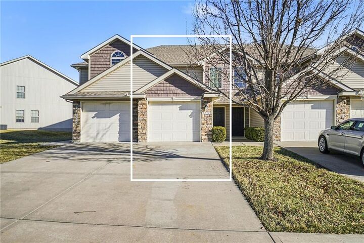 Property Photo:  12345 NW Hunter Drive  MO 64079 