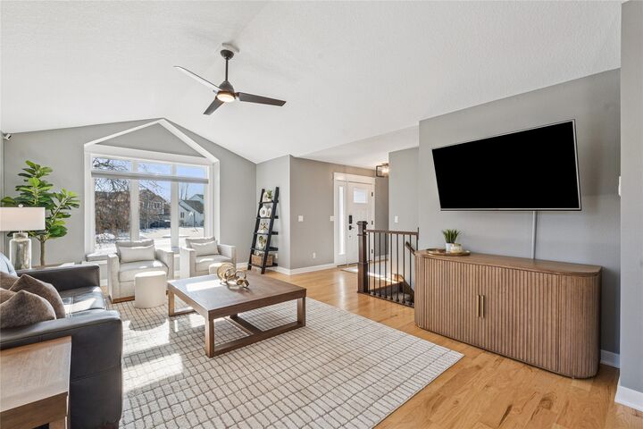 Property Photo:  426 NE 16th Street  IA 50021 