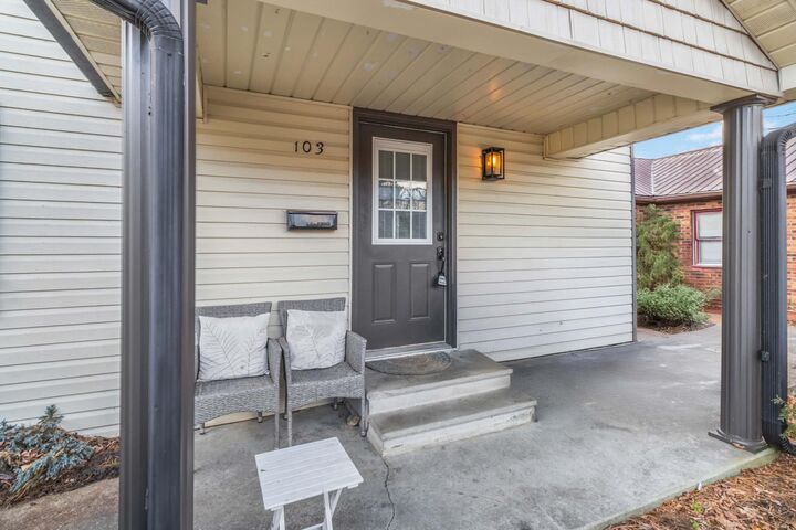 Property Photo:  103 W Limestone Street  KY 42501 