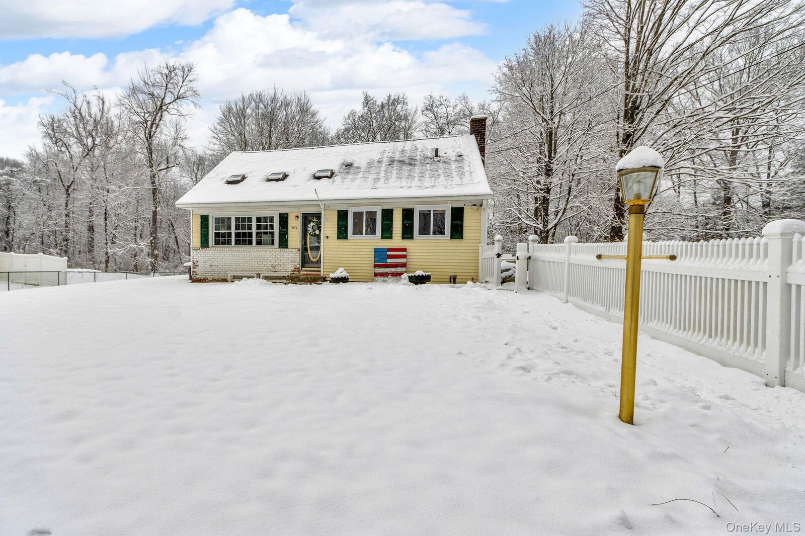 Property Photo:  963 Fox Meadow Road  NY 10598 