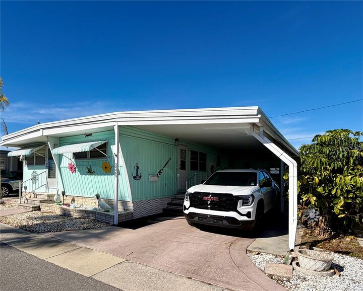 Property Photo:  34483 Cactus Drive N  FL 33781 