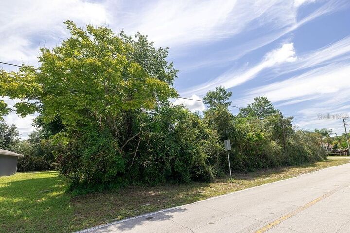 Property Photo: 2361 Laredo Drive FL 32738