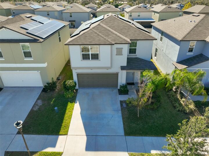 Property Photo:  9913 Jackfruit Court  FL 33578 