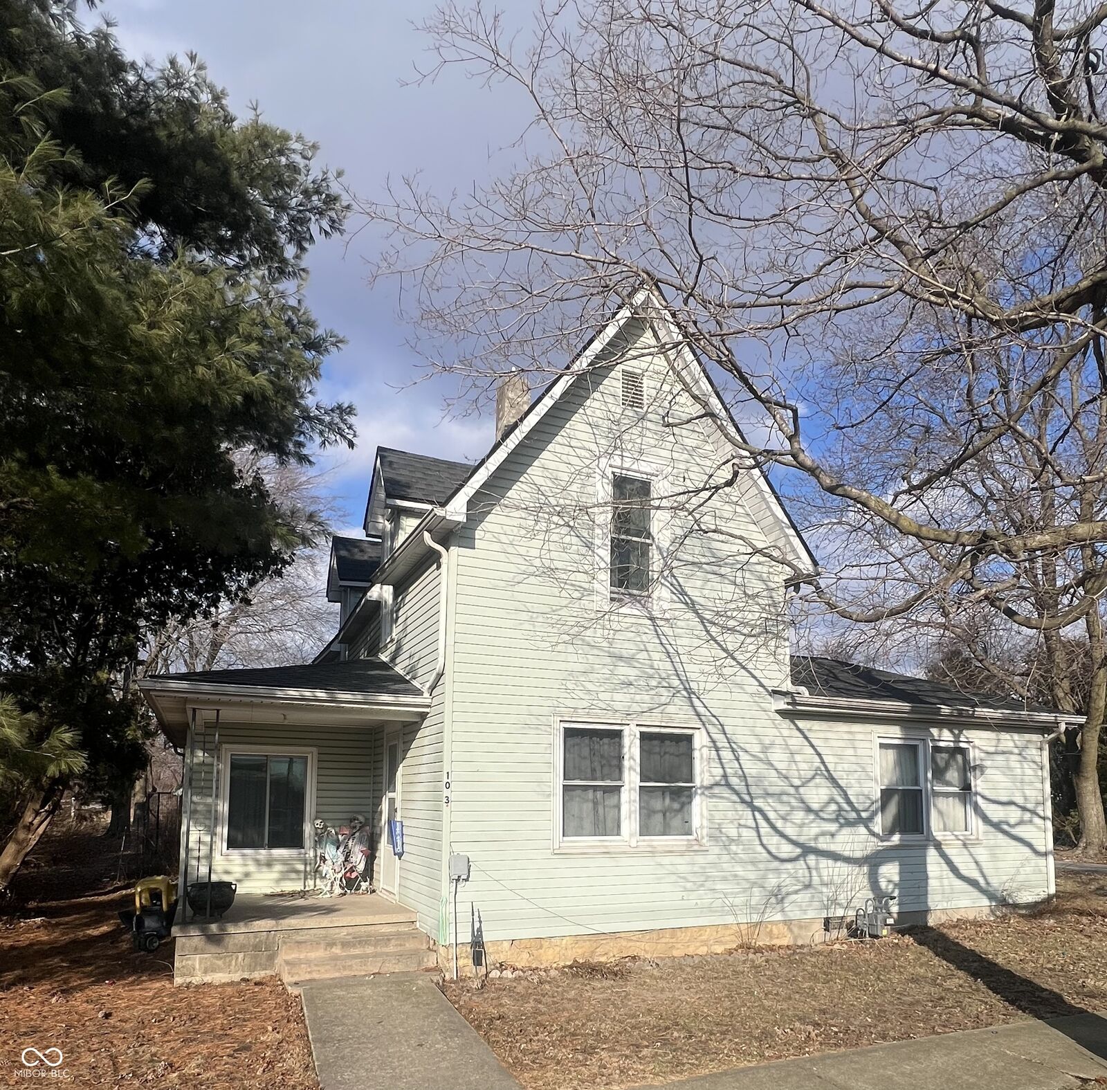 Property Photo:  103 E 2nd Street  IN 46919 