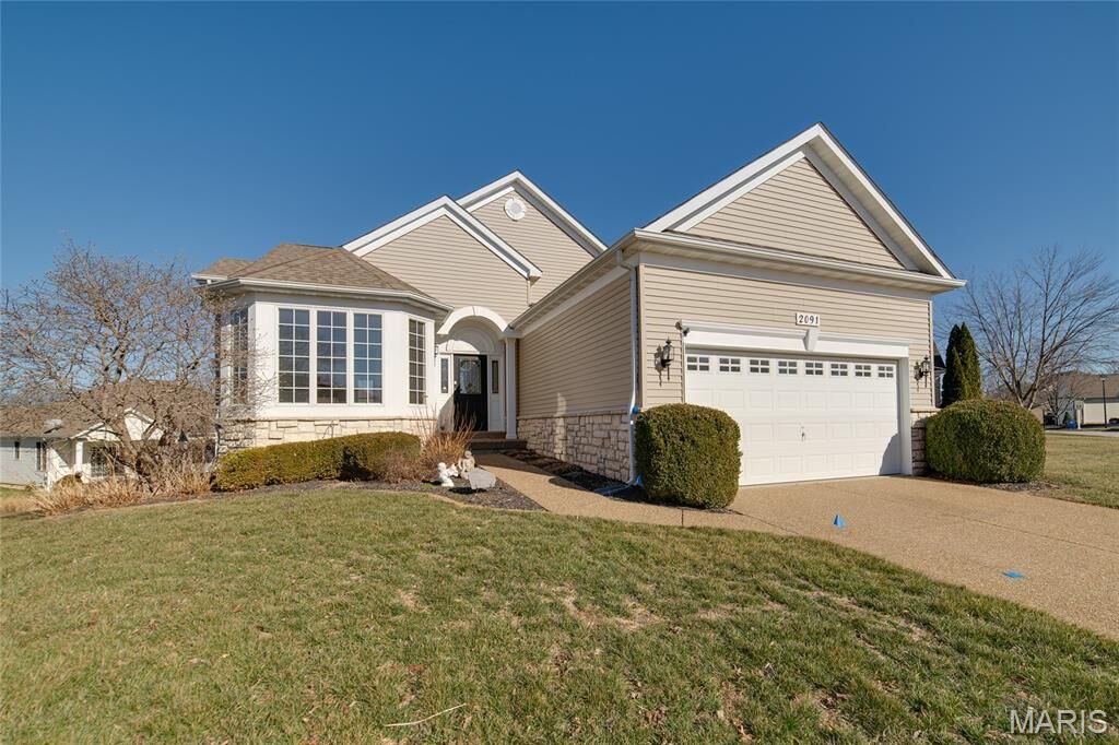 Property Photo:  2091 Hawks Landing Drive  MO 63367 