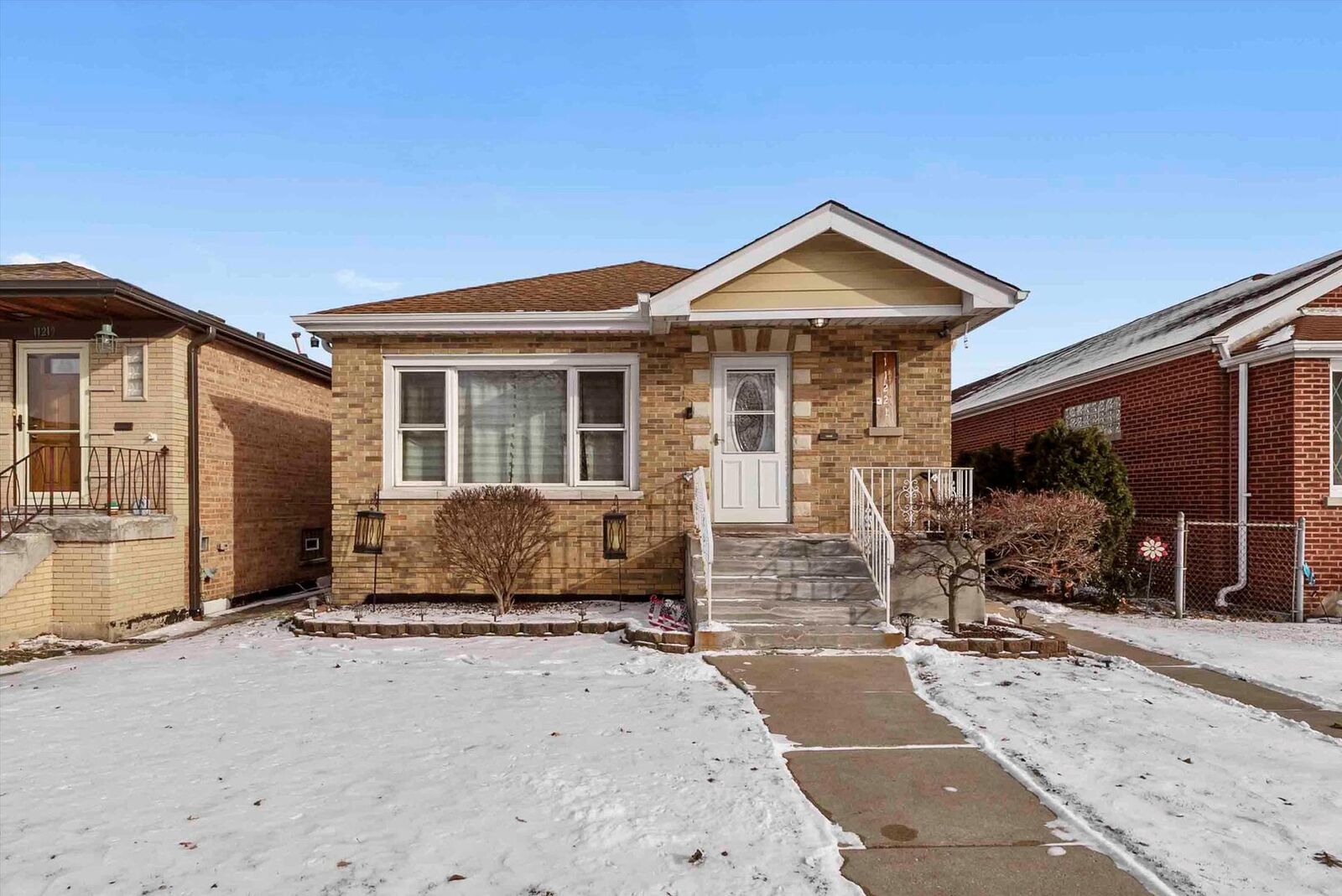 Property Photo:  11221 S Troy Street  IL 60655 