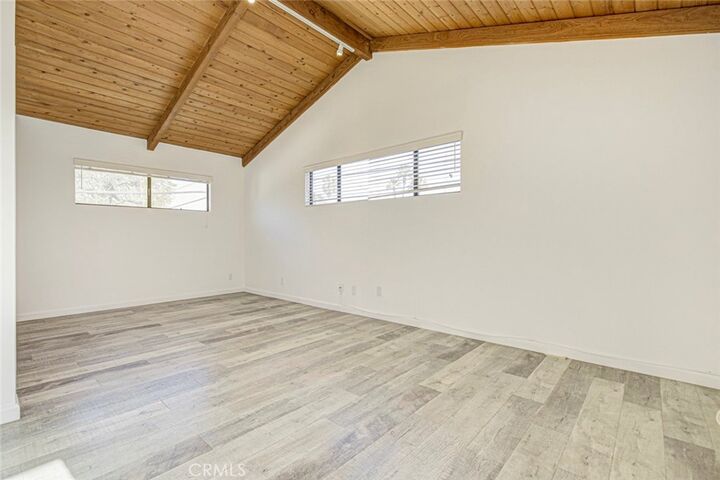 Property Photo:  6011 Bellaire Avenue  CA 91606 