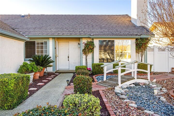 Property Photo:  29383 Lake Forest  CA 92586 