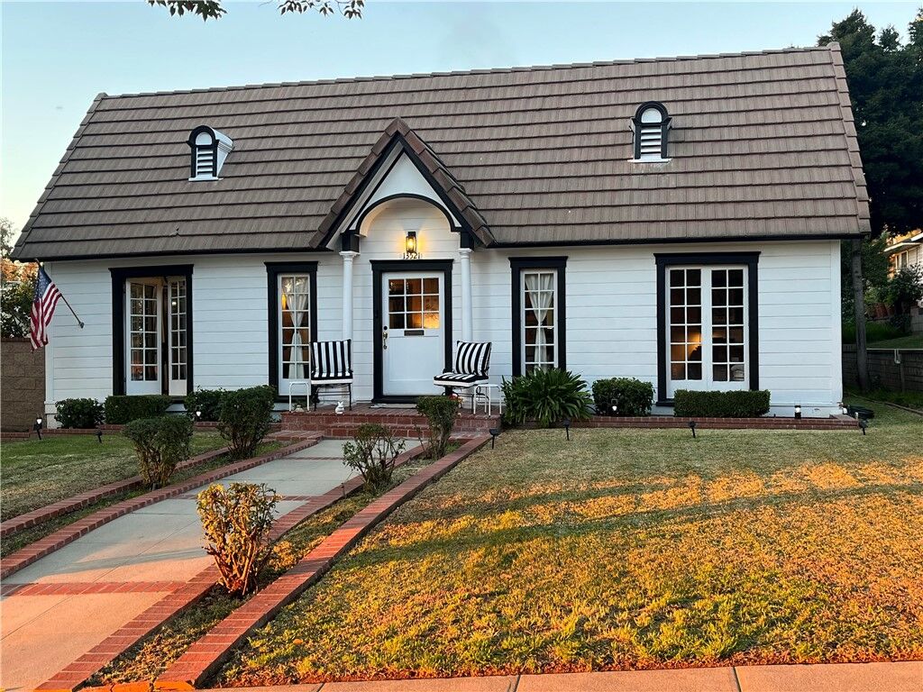 Property Photo:  13521 Terrace  CA 90601 