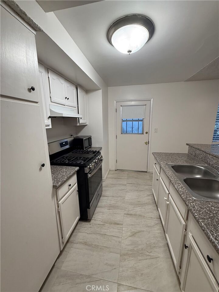 Property Photo: 6612 N Figueroa Street CA 90042