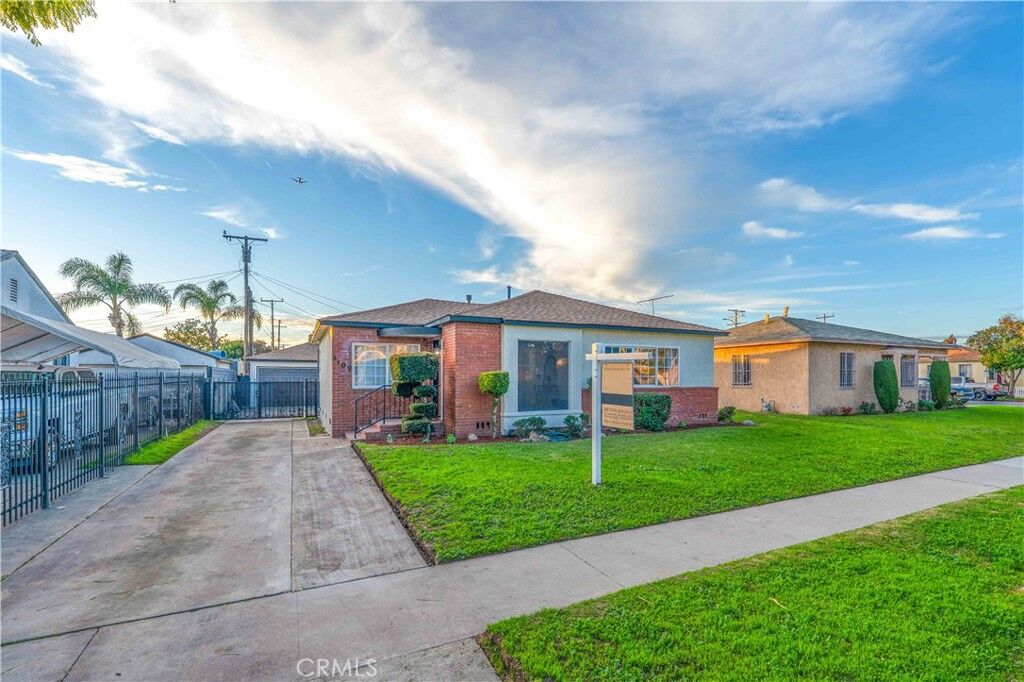 Property Photo: 8109 Antwerp Street CA 90001