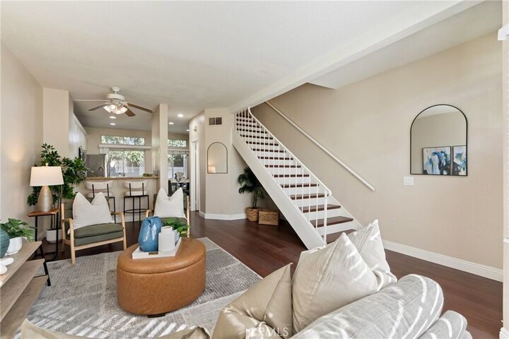 Property Photo:  28305 Paseo El Siena 10  CA 92677 