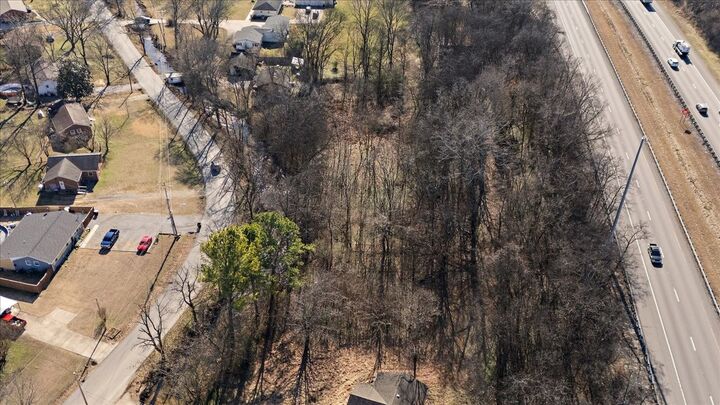 Property Photo:  1105 Slaters Creek Rd  TN 37072 