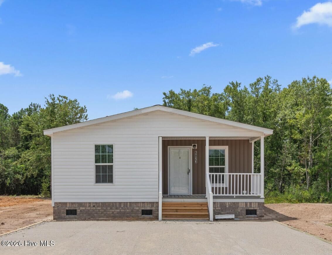 Property Photo: 6823 Lewis Drive SE NC 28479