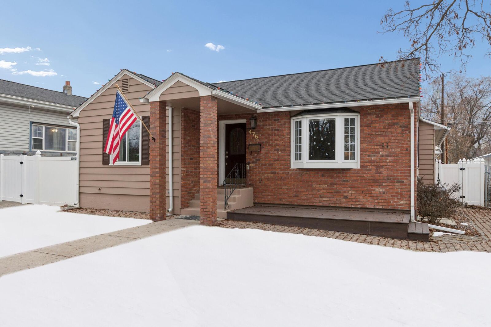 Property Photo:  475 3rd Avenue  MT 59901 