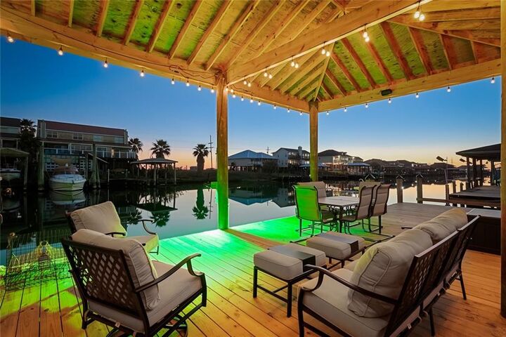 Property Photo:  410 Moonraker Drive  LA 70458 