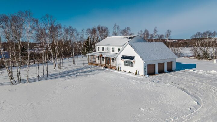 Property Photo:  90 Bennett Lane  PE C1B 3Z3 