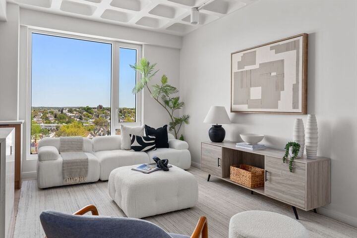 Property Photo:  125 Lowell Street 5C  MA 02143 