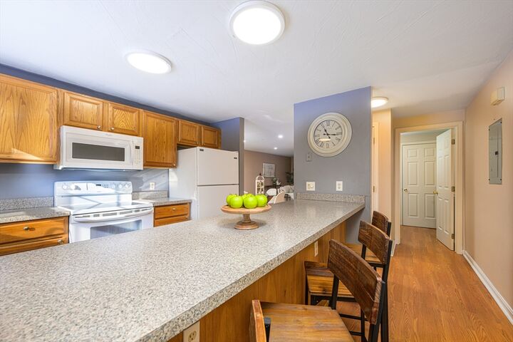 Property Photo:  12 Gates Crossing 12  MA 01453 