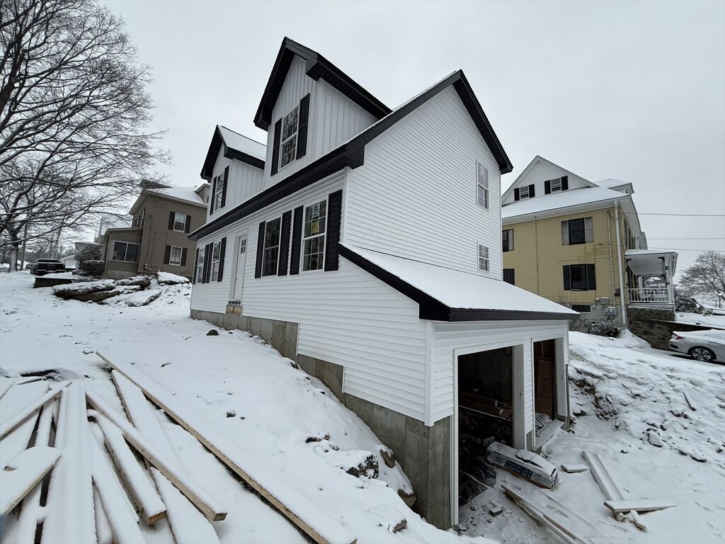 Property Photo:  5 Richman Street  MA 01510 