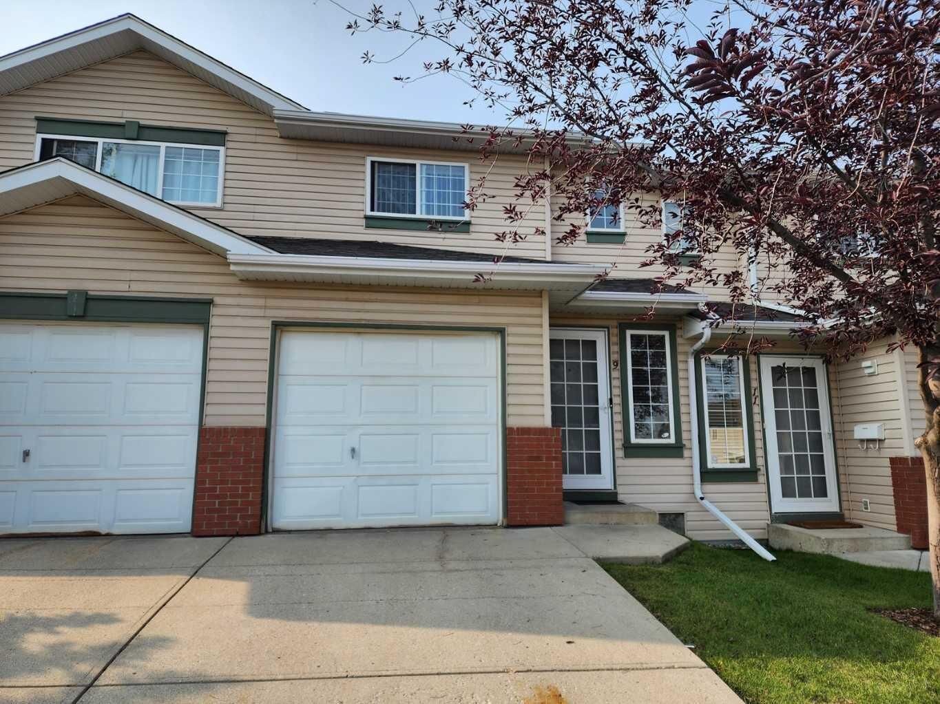 Property Photo: 9 Country Hills Rise NW AB T3K 4S7