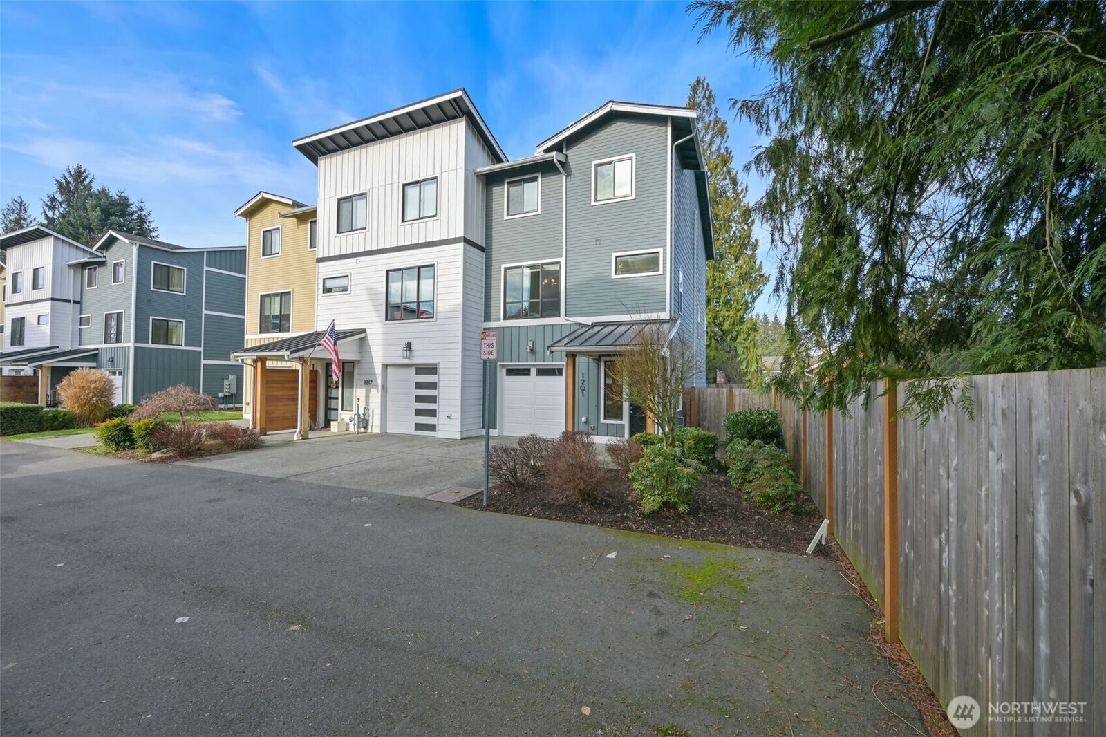 Property Photo:  1201  Pattison Place  WA 98272 