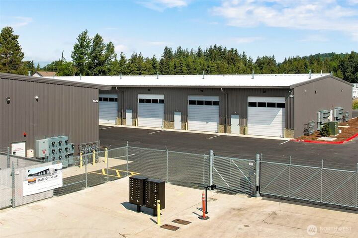 Property Photo:  1631  Jills Court 14  WA 98226 