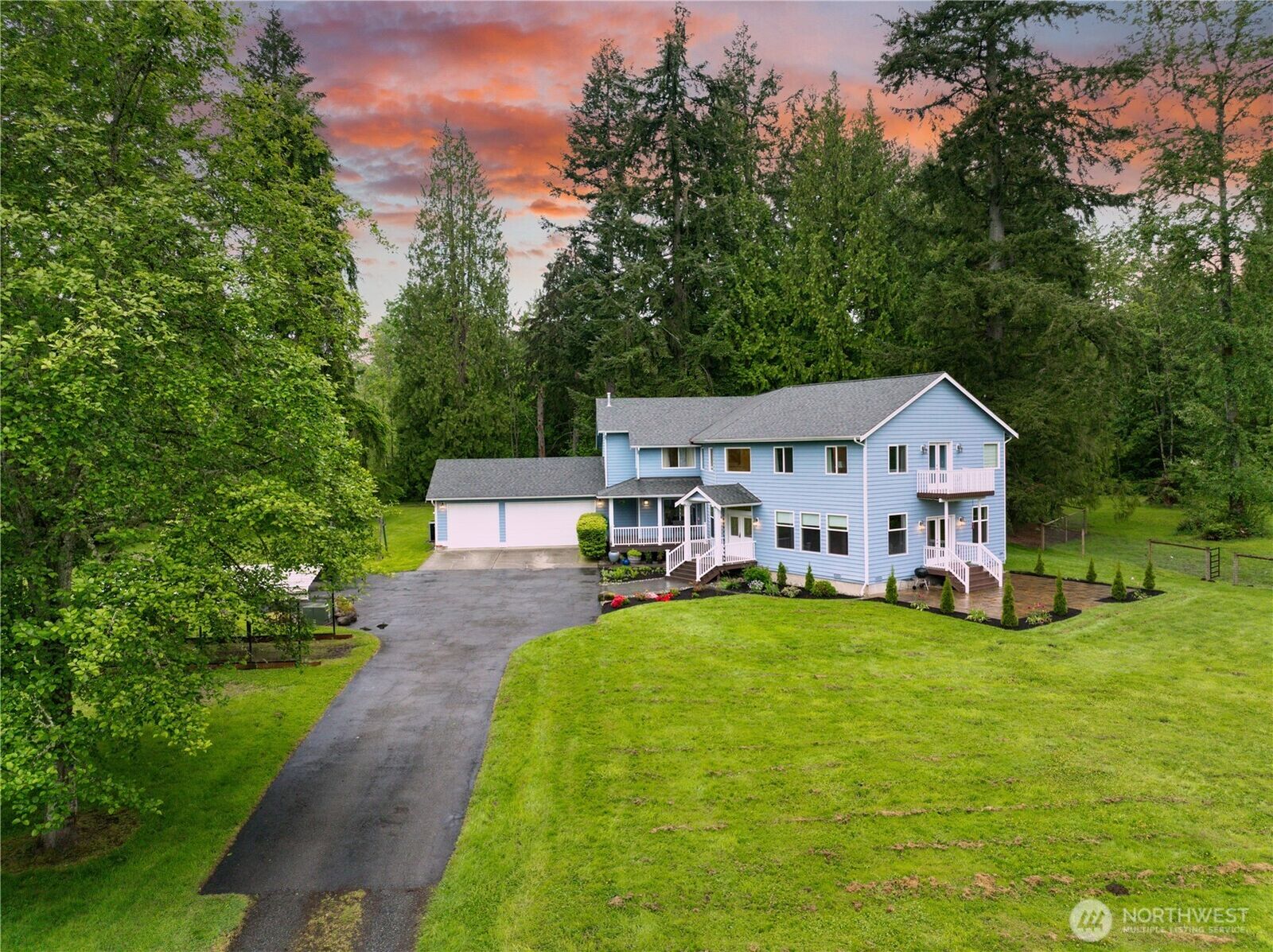Property Photo: 17720 87th Avenue SE WA 98296