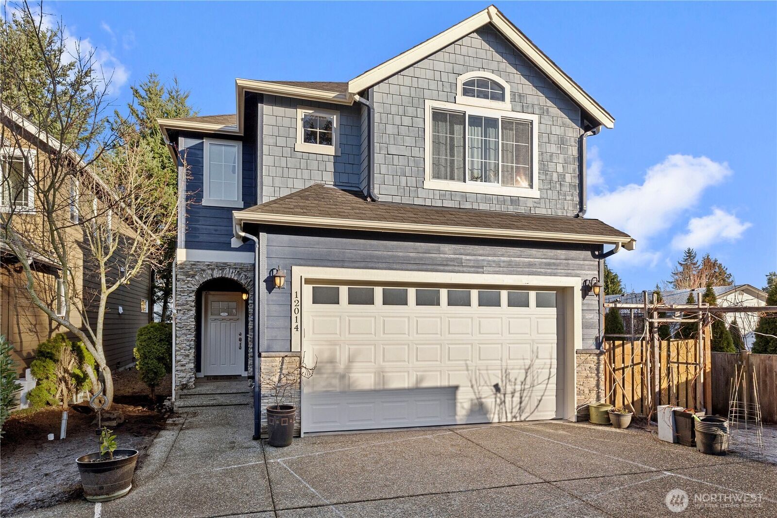 Property Photo:  12014 NE 162nd Place  WA 98011 