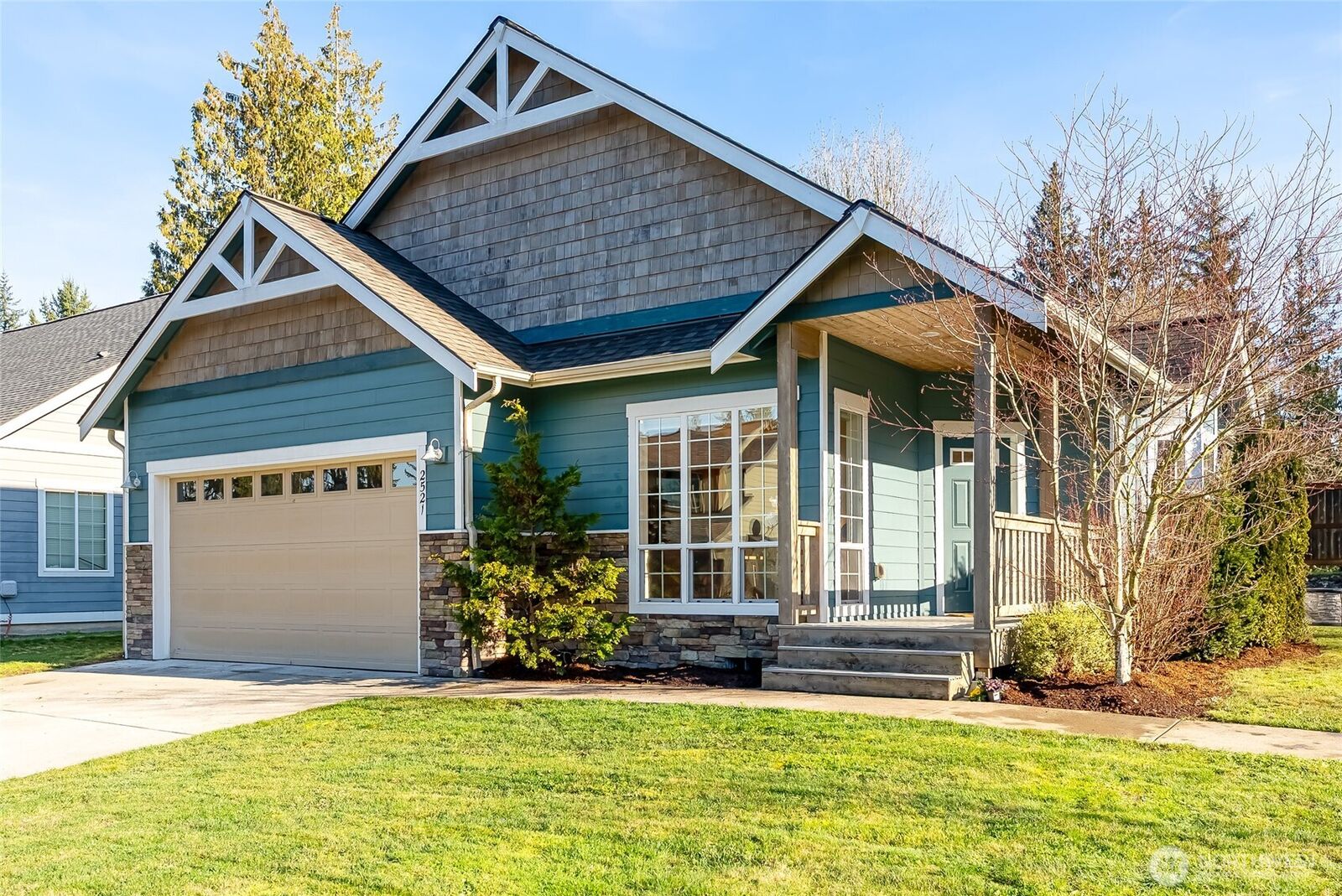 Property Photo:  2521  Elmhurst Court  WA 98229 