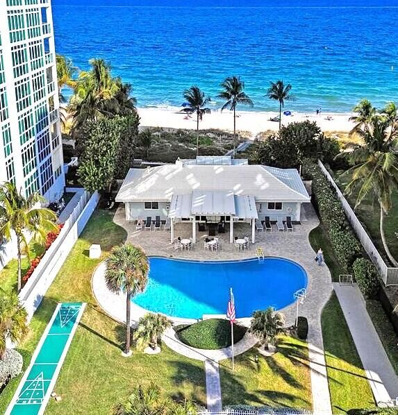Property Photo:  1431 S Ocean Boulevard 87  FL 33062 