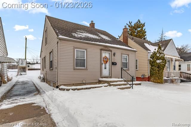 Property Photo: 18295 Henry Street MI 48122