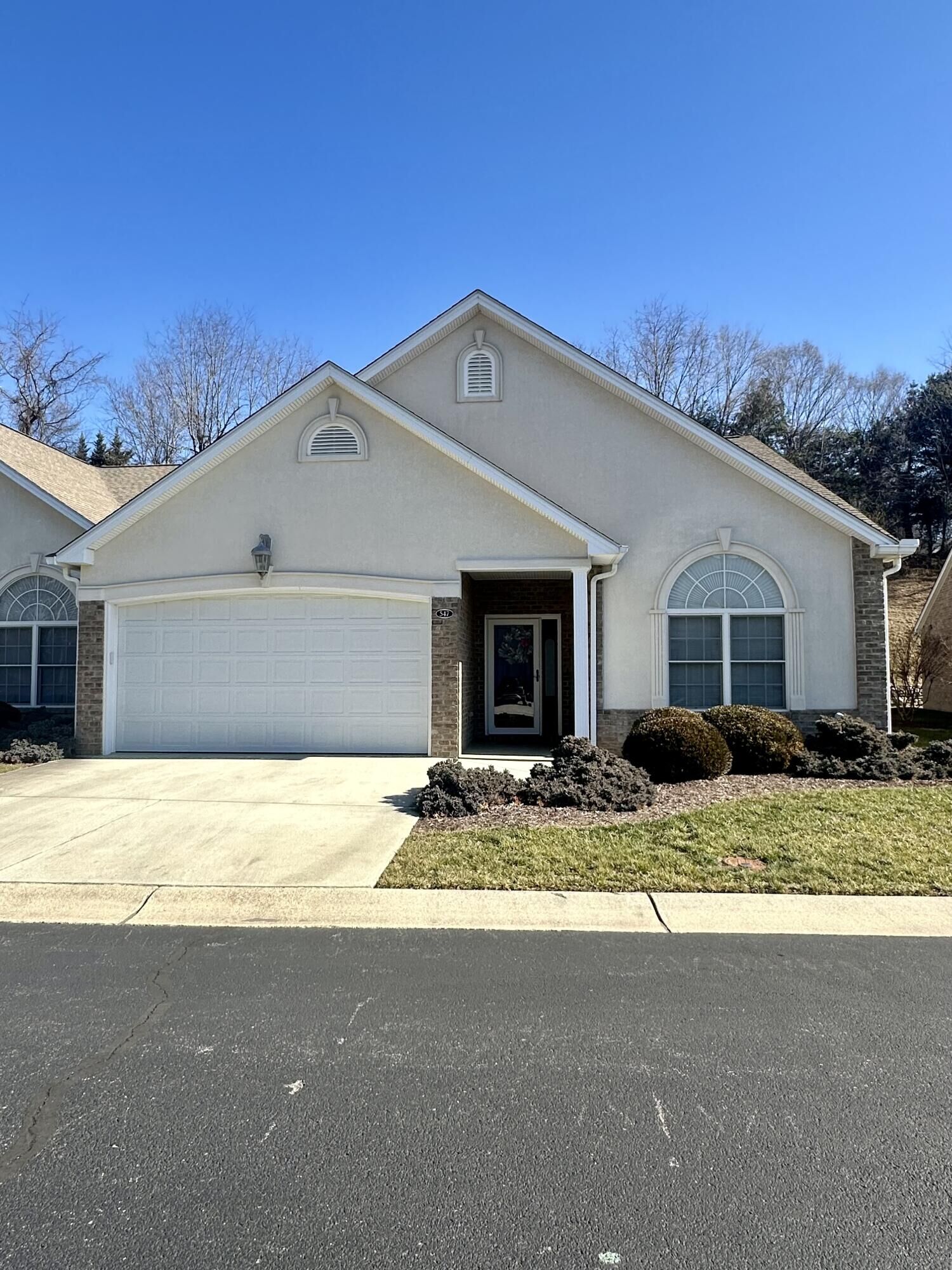 Property Photo:  547 Greenway Landing Pl  VA 24179 