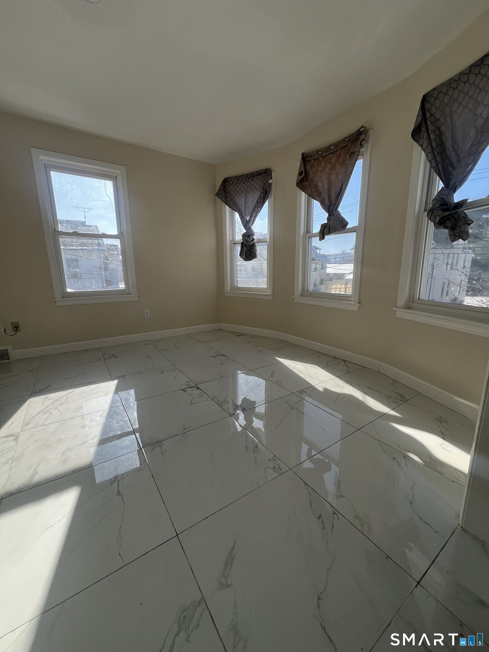 Property Photo: 352 Wilmot Avenue 2 CT 06607