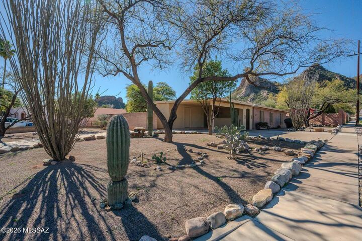 Property Photo:  3101 W Nebraska Street  AZ 85746 