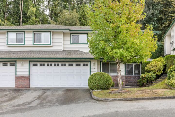 34250 Hazelwood Avenue 22 — photo 1