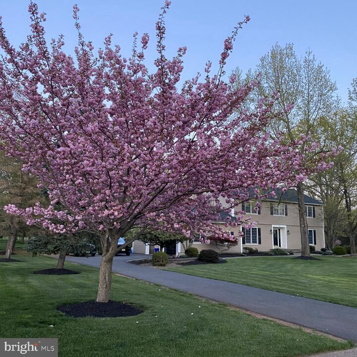 Property Photo:  100 Knickerbocker Drive  NJ 08502 