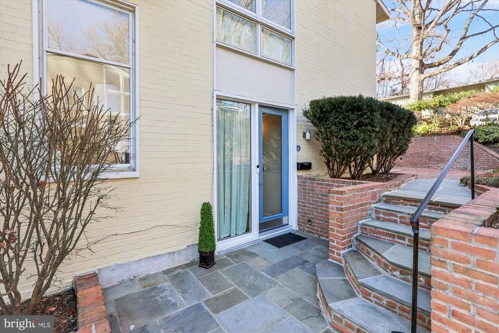 Property Photo:  11487 Waterview Cluster  VA 20190 