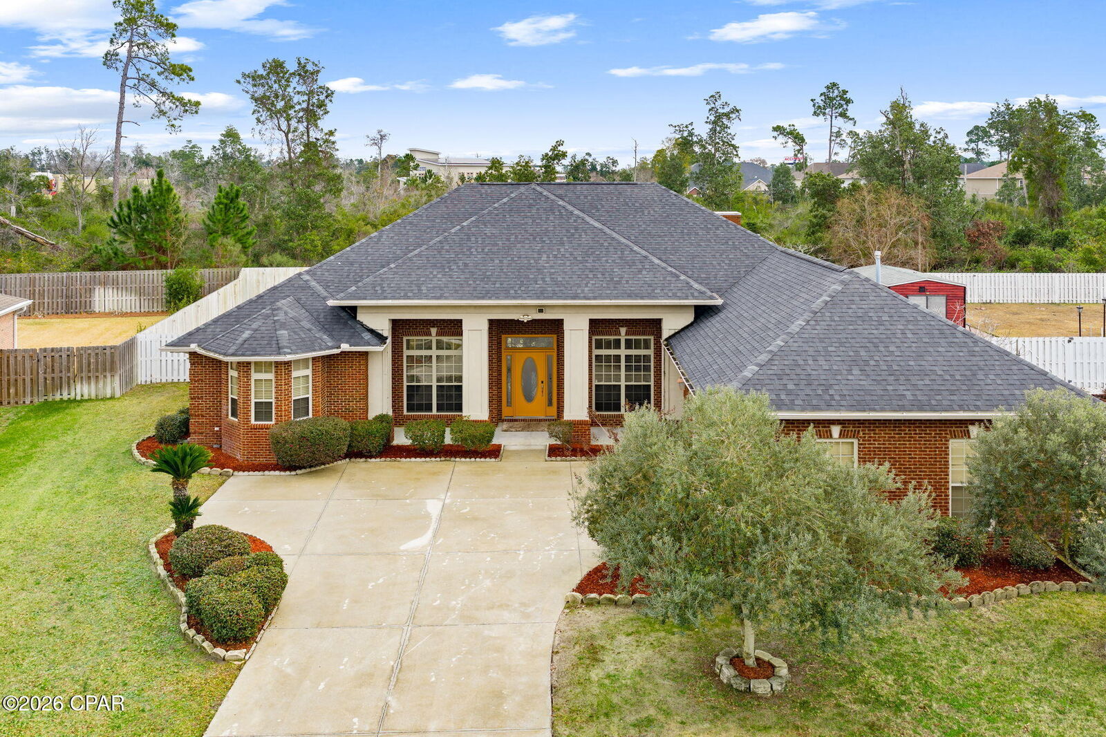 Property Photo: 140 Cottonwood Circle FL 32444