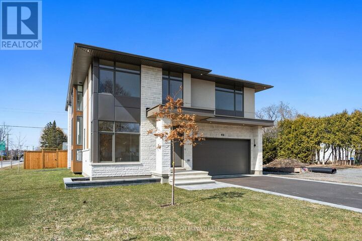 Photo de la propriété:  93 Lotta Avenue  ON K2G 2B8 