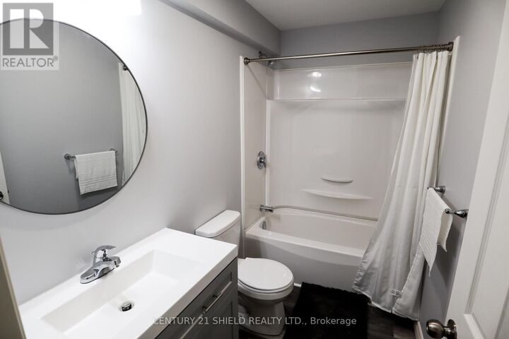 Property Photo:  228-228A Carleton Street  ON K6H 4X4 