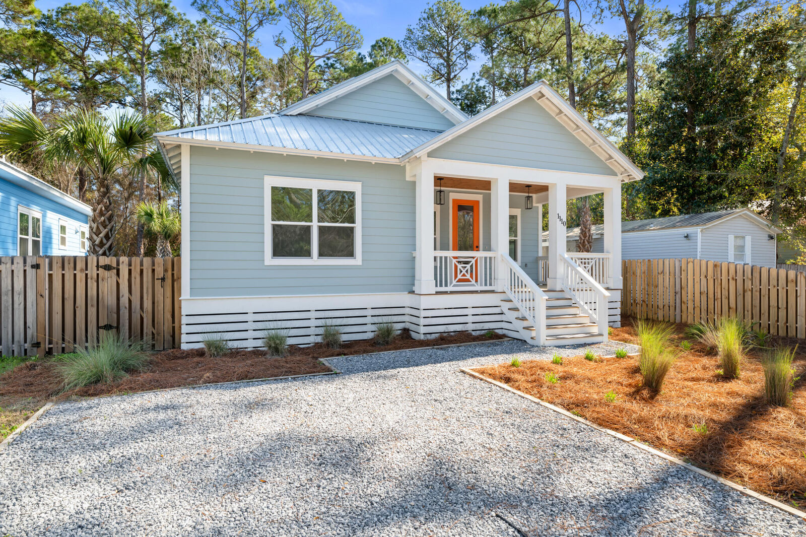 Property Photo: 1110 N County Highway 393 FL 32459