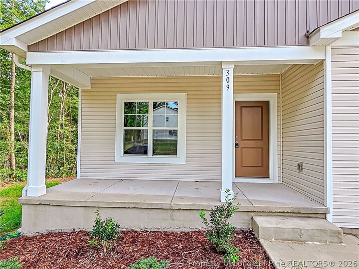 Property Photo:  309 Appaloosa Drive  NC 28390 